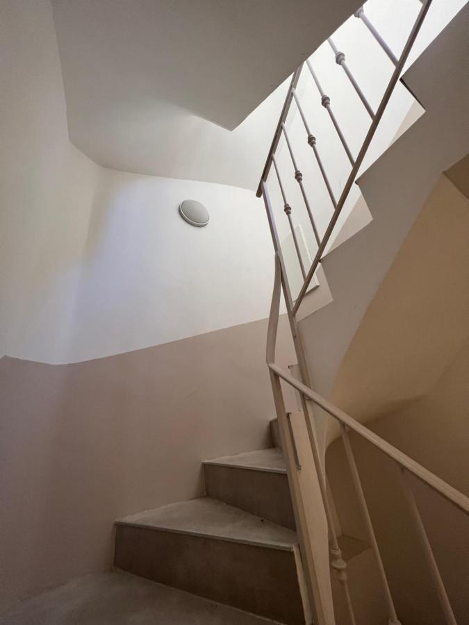 Amazing New Property In The Heart Of The Old Town Of Antibes Eksteriør billede
