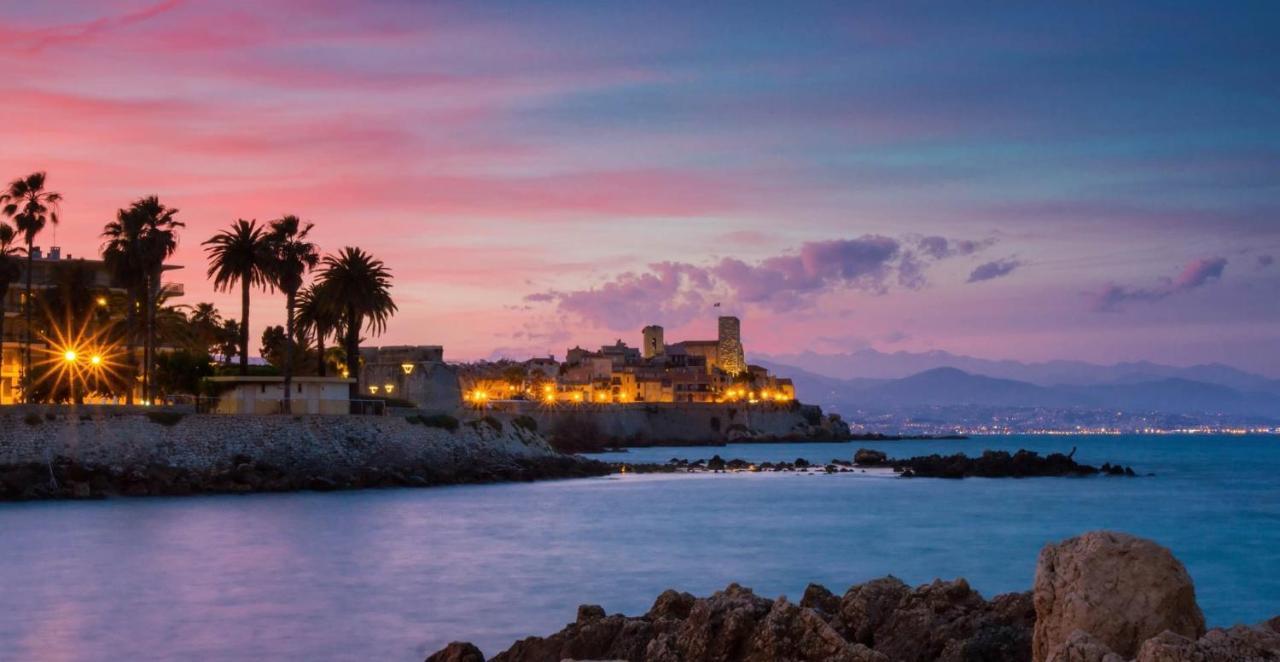 Amazing New Property In The Heart Of The Old Town Of Antibes Eksteriør billede