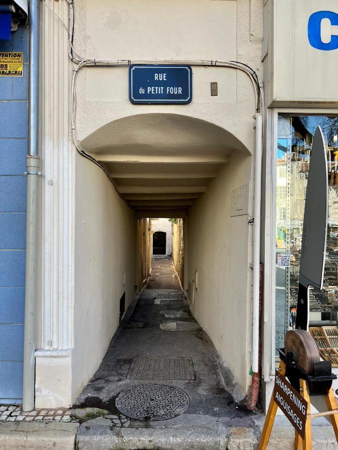 Amazing New Property In The Heart Of The Old Town Of Antibes Eksteriør billede