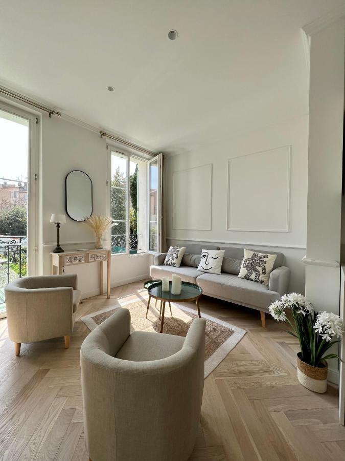 Amazing New Property In The Heart Of The Old Town Of Antibes Eksteriør billede