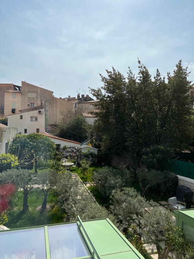 Amazing New Property In The Heart Of The Old Town Of Antibes Eksteriør billede